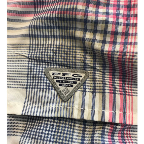 Columbia Performance Fishing Gear Shirt in Pink and Blue Plaid, Size Small - Picture 4 of 7